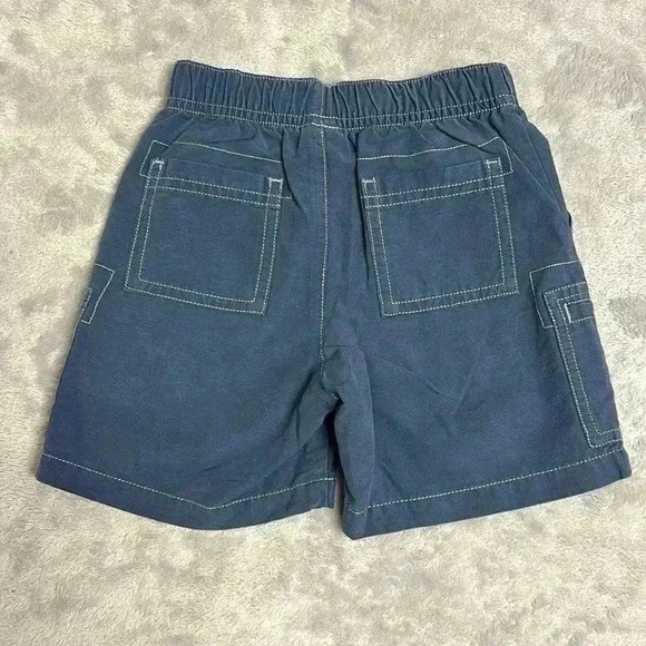 Gymboree - pair of shorts. Size 12-18 months - Picture 4 of 7